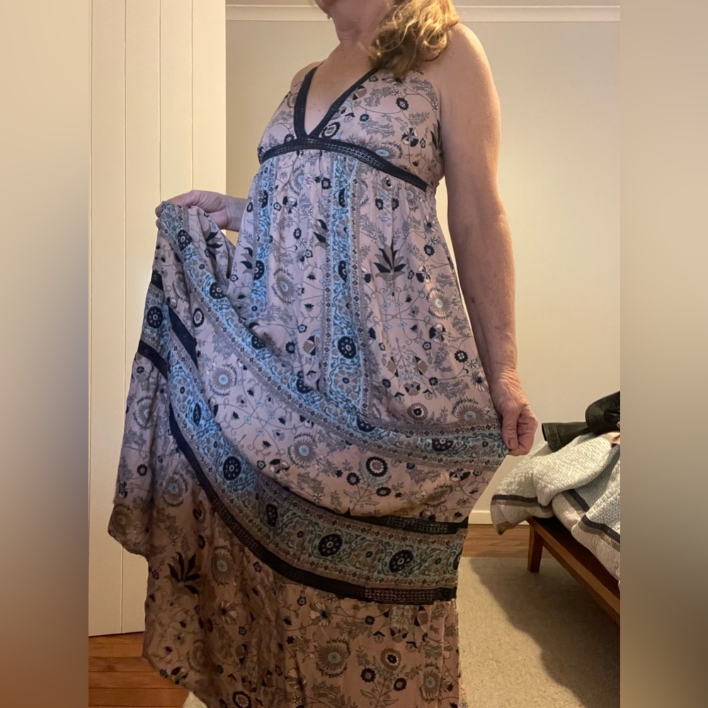 Tigerlily dress Size 12 PLUS matching shawl Size 12. - Picture 1 of 9